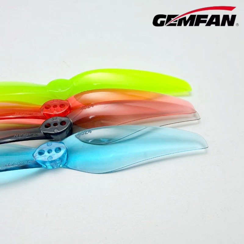 4Pairs Gemfan Hurricane 4024 2 - đánh giá và giá Drone Tech Rc